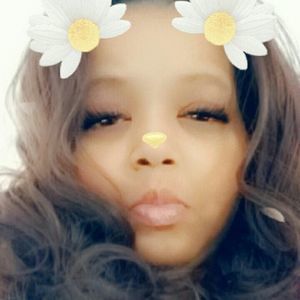 Meet your Posher, Ebony